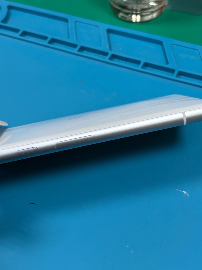 バッテリー交換　バッテリー膨張　pixel