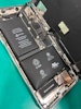 iPhoneXのバッテリーが膨張して起動しない、、、修理したい【イオン春日井店】