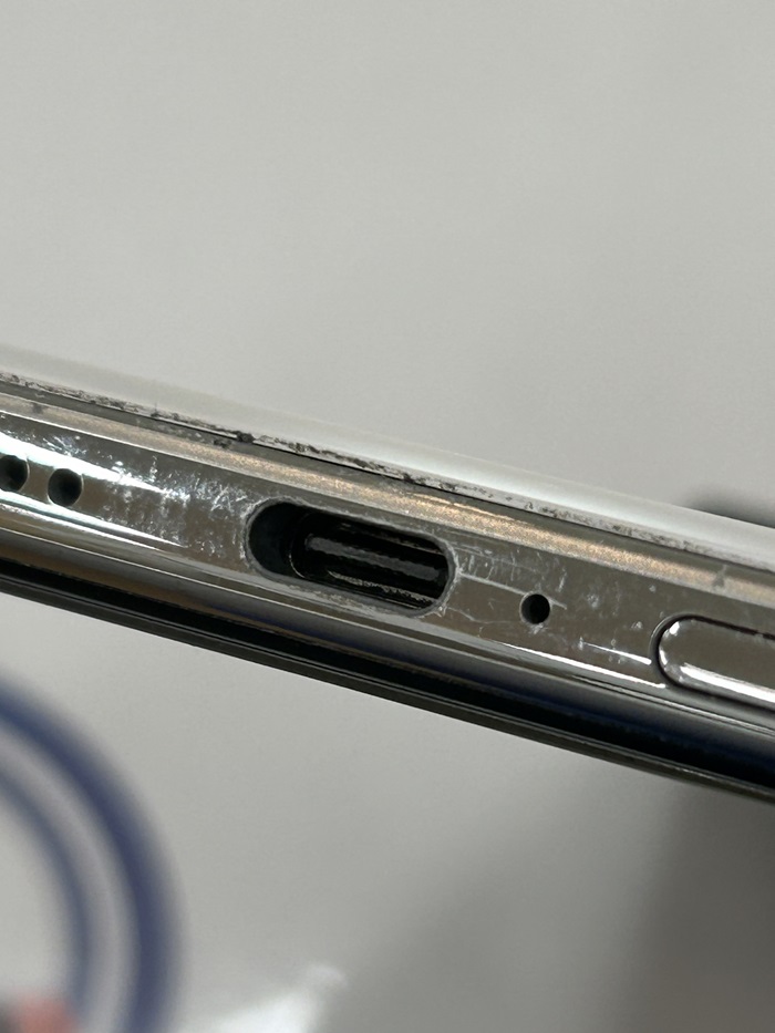 xiaomi 11T Pro 充電できない 【イオン春日井店】