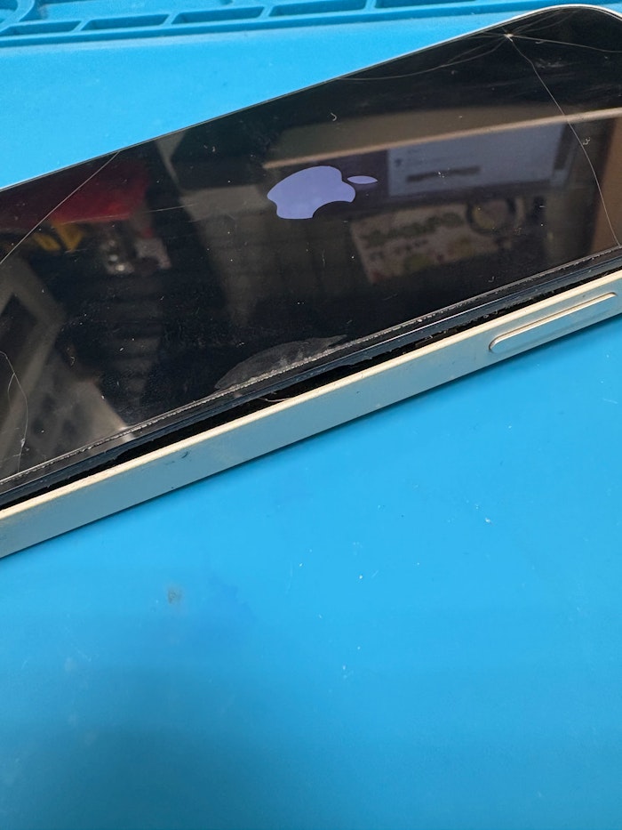 バッテリー交換　即日　iPhone13