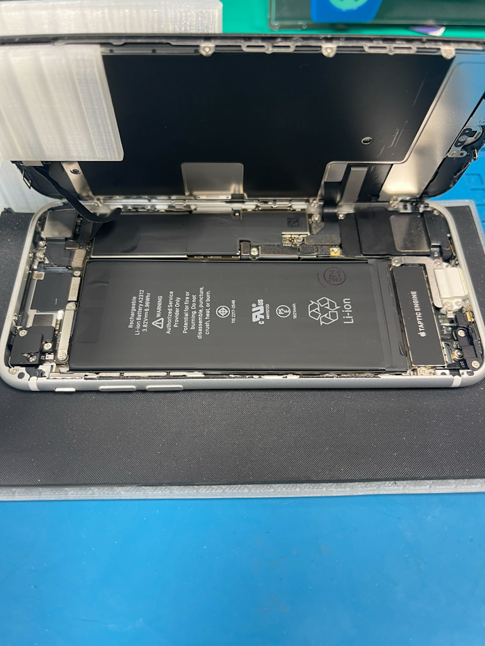 iPhone修理　カメラ交換　即日