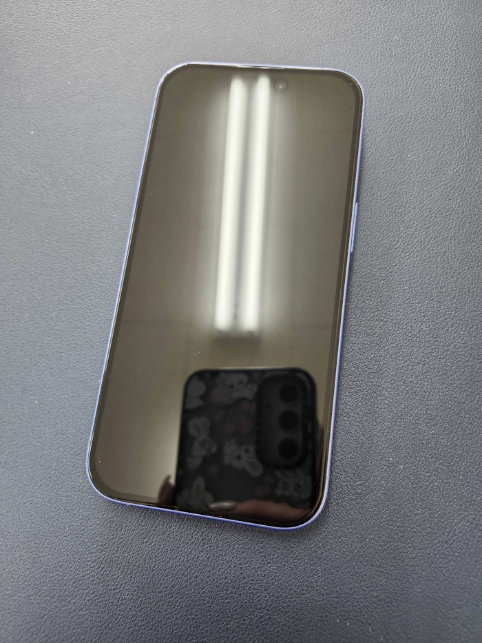 iPhone ガラスフィルム貼り付け 小牧市 105 Store