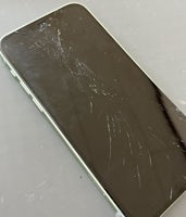 【豊川市】iPhone12の画面割れ修理を実施しました｜画面交換で綺麗に復旧！