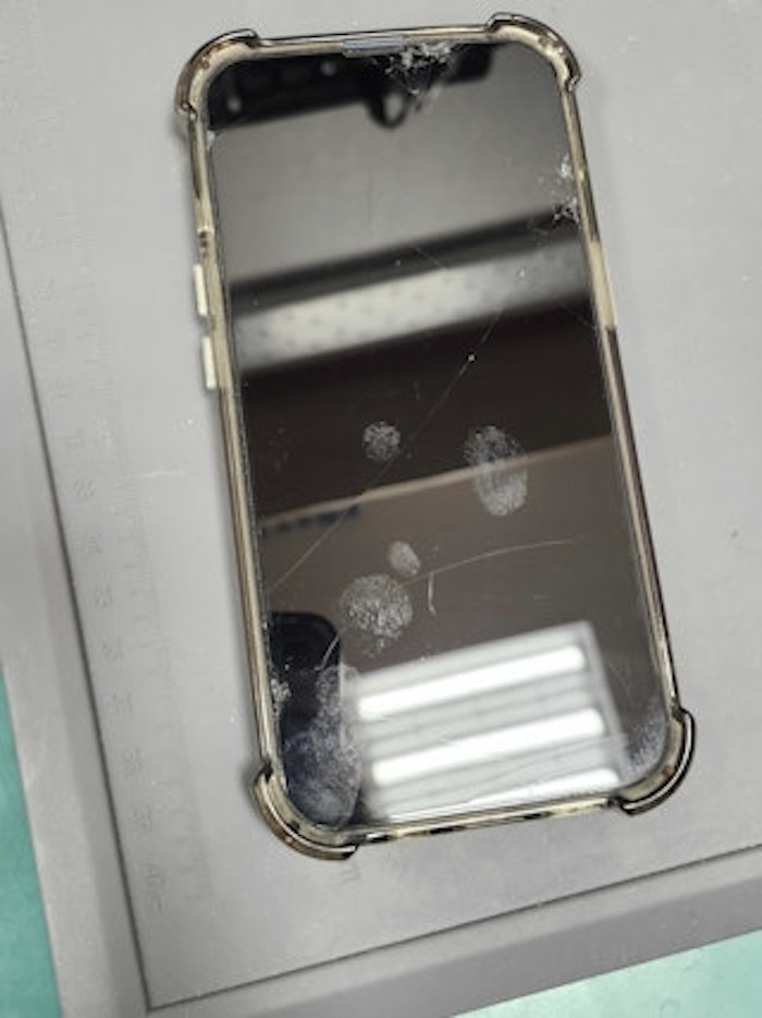 iPhone13　画面割れ　画面交換　画面修理　iphone　修理　豊川