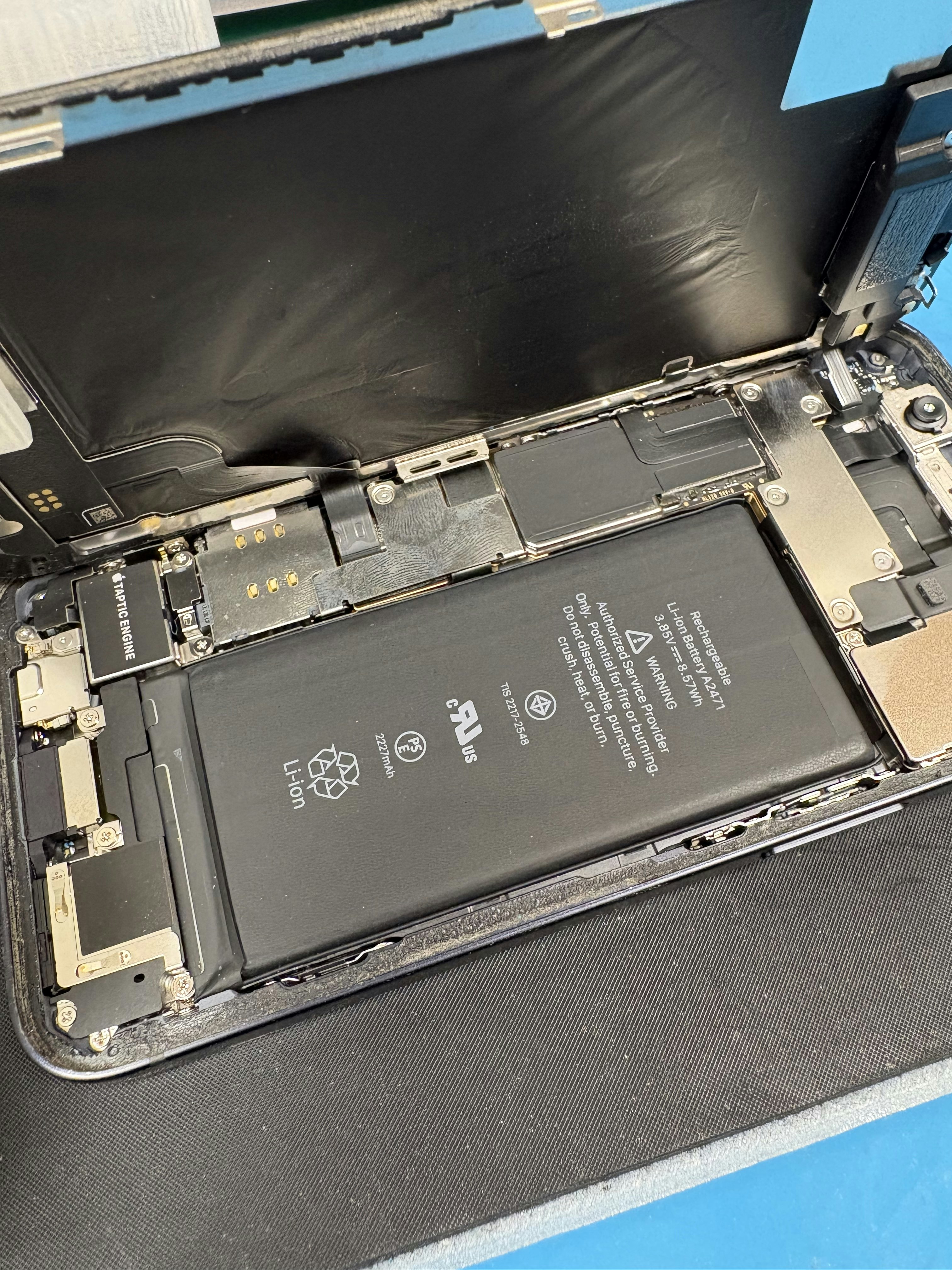iPhone修理 電源ボタン交換 即日