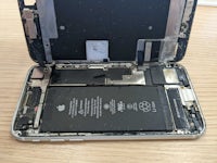 iPhone修理105Store