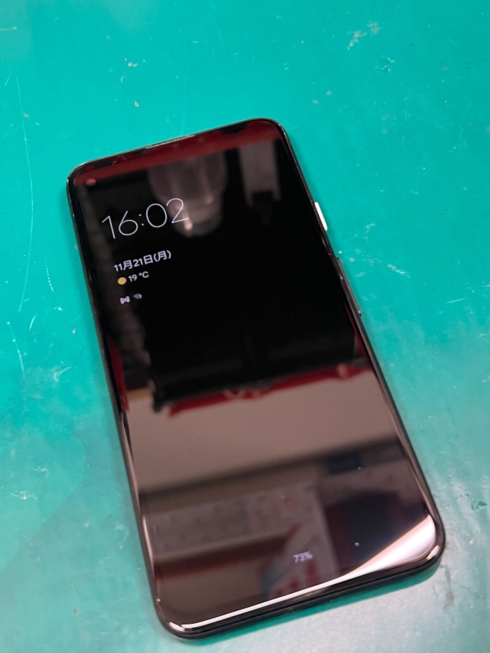 Pixel4a 画面割れ 画面交換