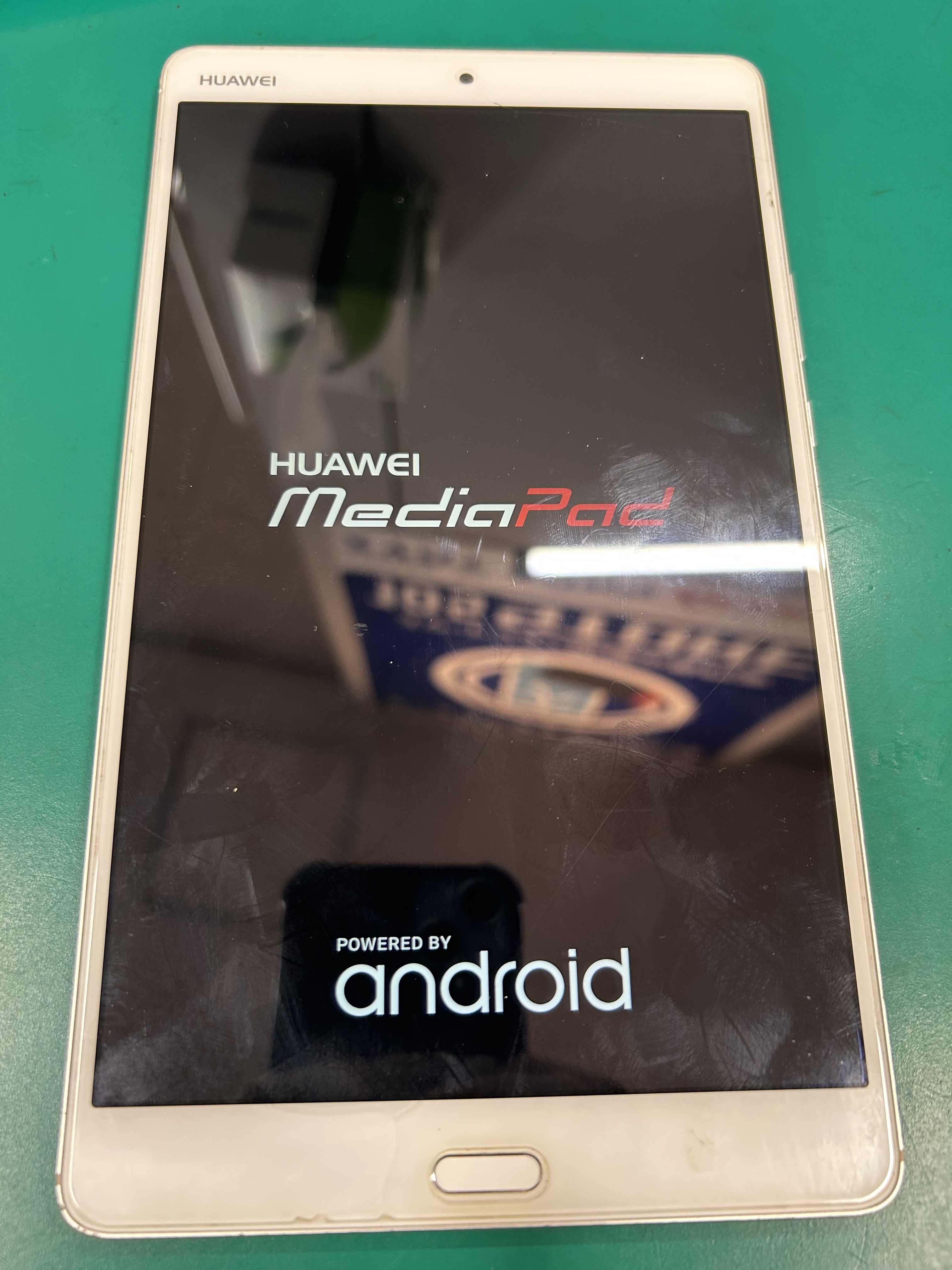 タブレット修理 MediaPadM3 起動しない 【イオン春日井店】