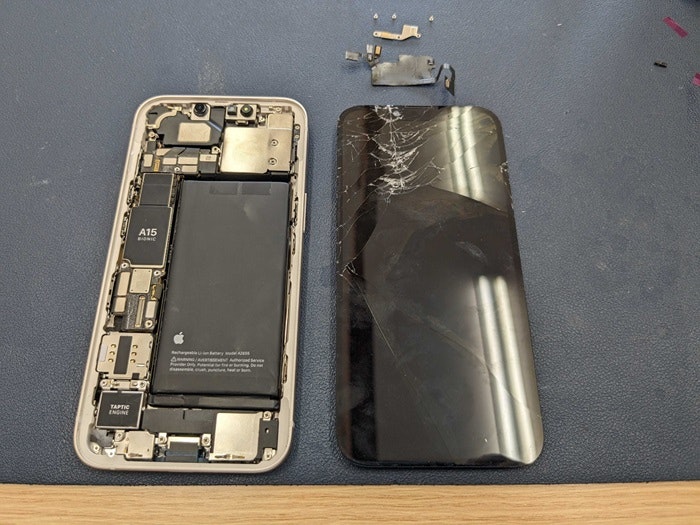 iPhone 13 画面故障 液晶故障 画面交換 液晶交換 壊れた 修理 治す 直す