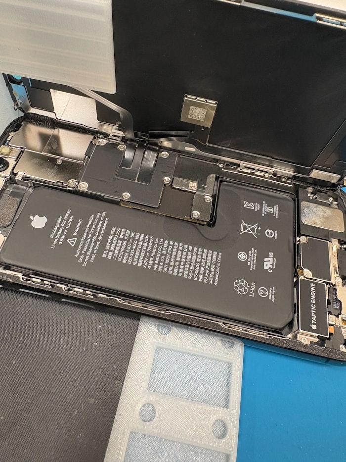 iPhone　バッテリー　豊橋