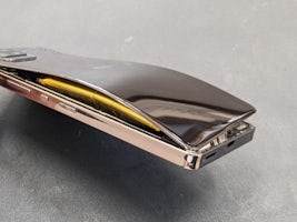 【豊川市】AQUOS Zero6のバッテリー膨張修理｜背面浮きは危険！早めの交換が必要です⚠