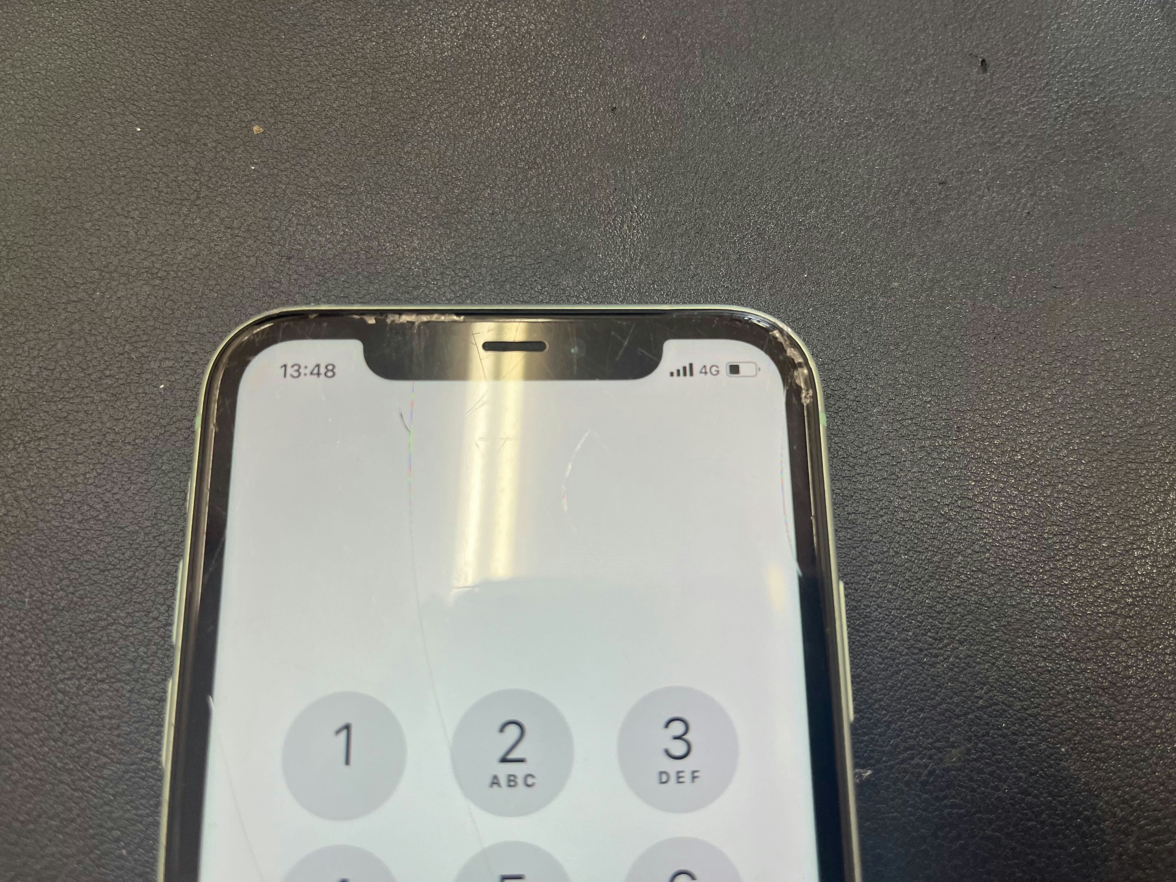 iPhone 11 充電 充電できない 充電溜まらない 充電不良