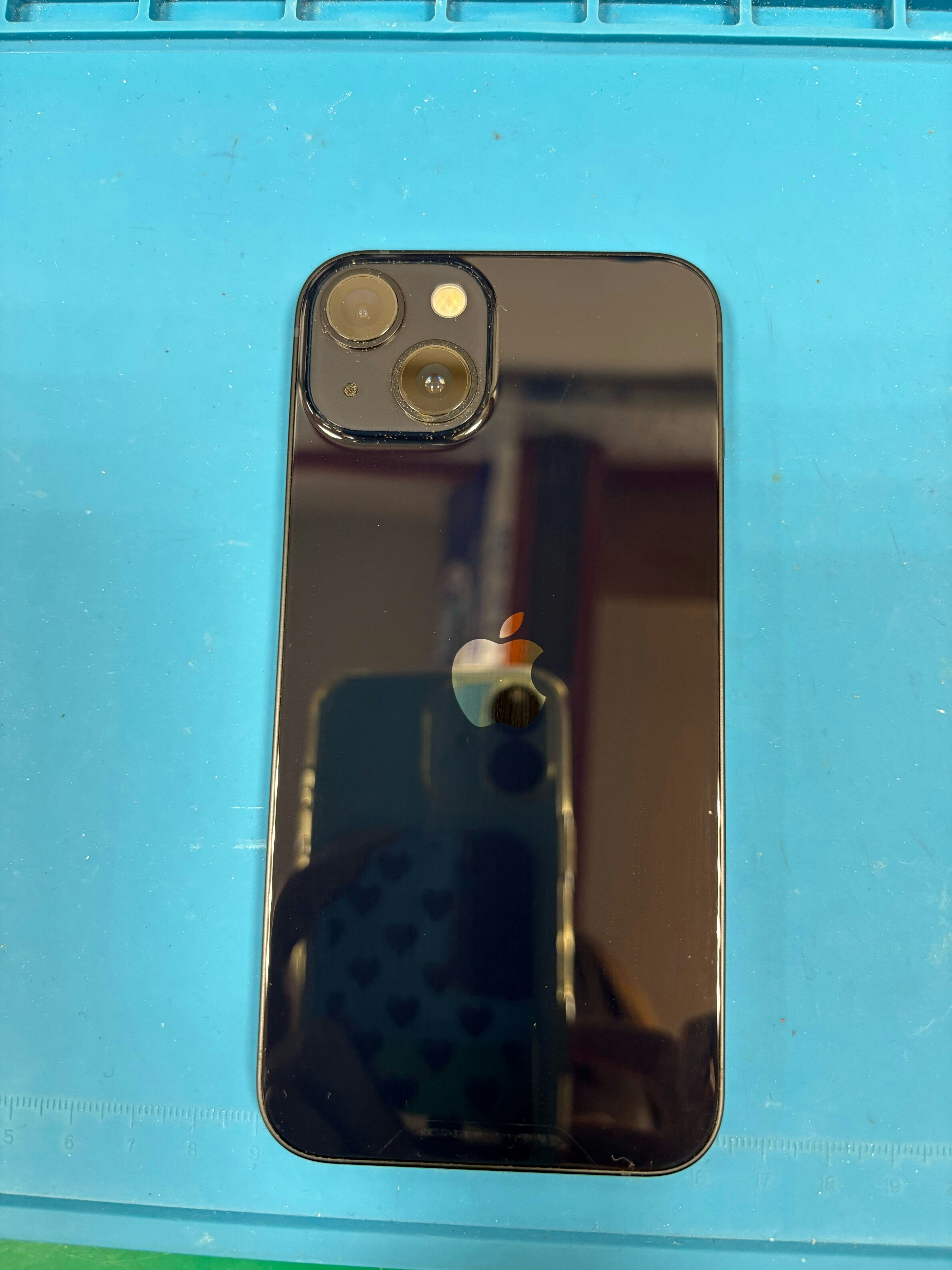 iPhone13　充電出来ない　即日修理