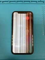 iPhoneXR 画面表示おかしい❌ 画面交換【イオン豊橋南】