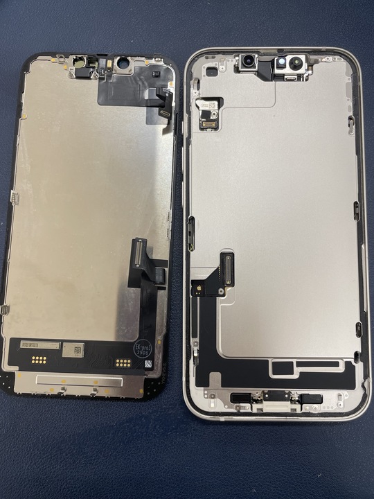 春日井市】iPhone14の液晶漏れを即日1時間で修理！画面交換でデータ