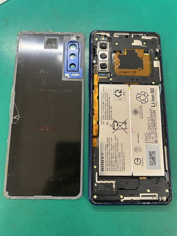 Android　Xperia10Ⅱ　バッテリー交換　春日井市・高蔵寺・瀬戸市・尾張旭市・多治見市・長久手市・守山区その他名古屋