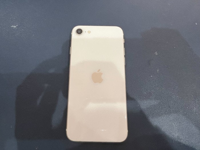 iPhone SE3 画面修理 画面交換 液晶修理 液晶交換