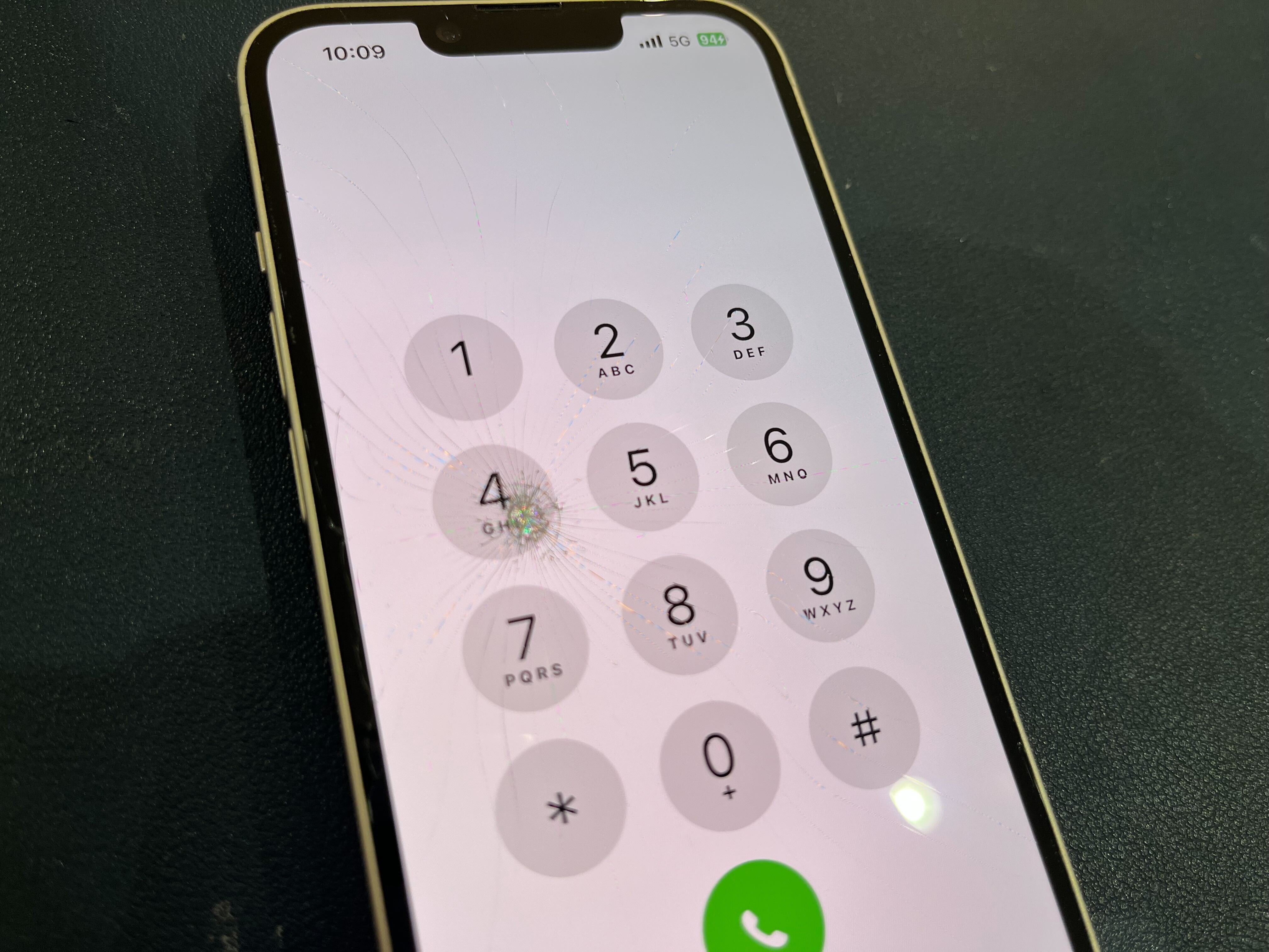 岡崎市】iPhone 14 画面修理 まちスマ岡崎店