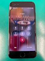 【豊川市でiPhoneSE3の液晶不良修理】落下後に縦線が発生…画面交換で即日復旧！