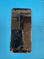 iPhoneSE2 画面割れ📱 画面交換【イオン豊橋南】