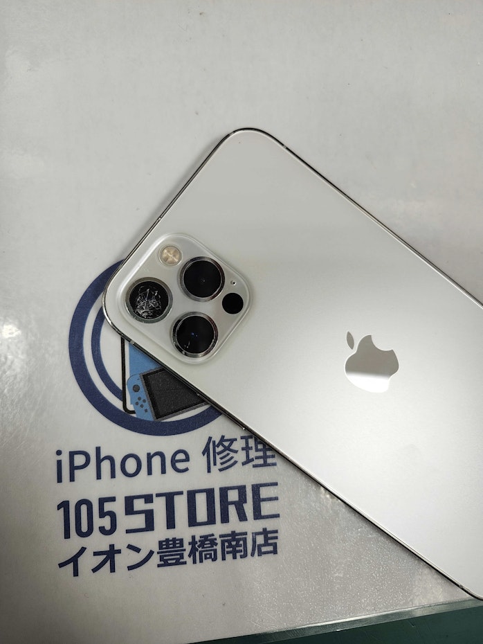 iphone12pro　カメラレンズ割れ　カメラレンズ交換