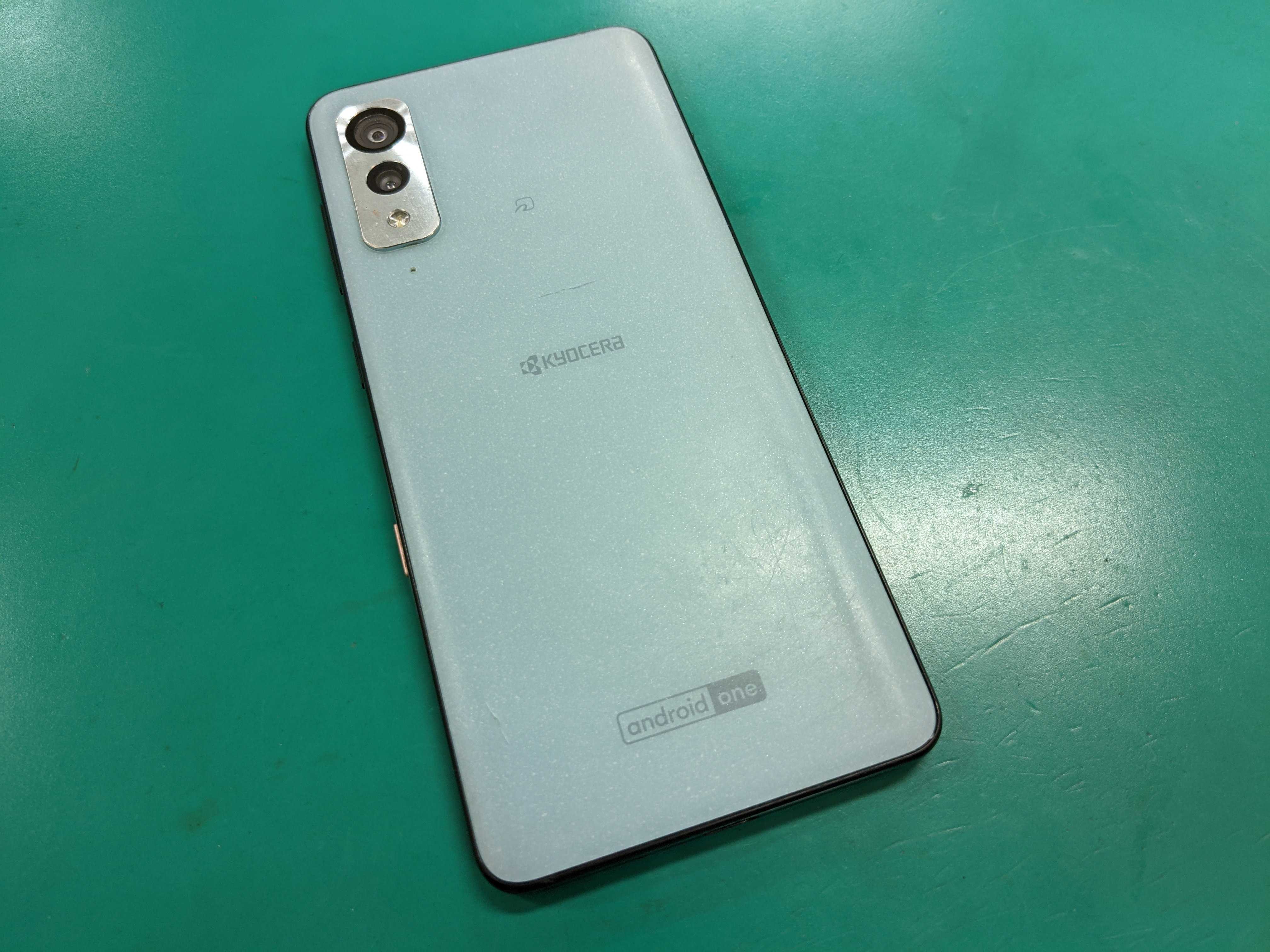 岡崎市】Android One S8 画面交換