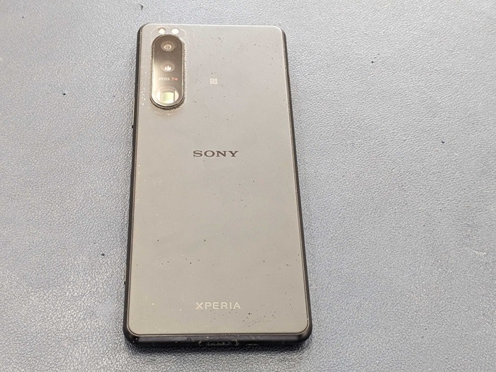 Xperia 5 III バッテリー交換 電池交換 充電持ち改善 改善方法 修理 交換 直す 治す