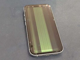 【春日井市でiPhone 15の液晶破損を修理】画面交換で美しい表示が復活しました！