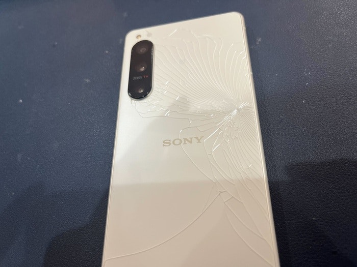 Xperia 5IV 背面修理 背面 背面割れ バックパネル