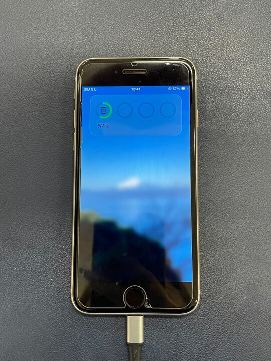iPhone SE3 充電ドック交換】ケーブルで充電できない!? 背面充電はOKな