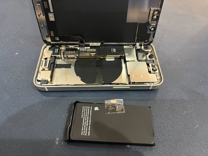 iPhone 13mini バッテリー 電池 交換 充電持ち バッテリー持ち 1日持たない充電持ち改善 修理 治す 直す