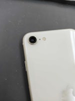 【豊川店】iPhoneSE3 カメラレンズ割れ修理📱 即日60分・税込5,500円で復活！