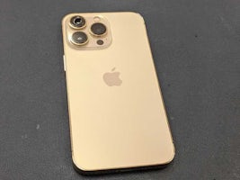 【即日90分で修理！】豊川市でiPhone13Proのカメラレンズ交換🌟【レンズ割れ】