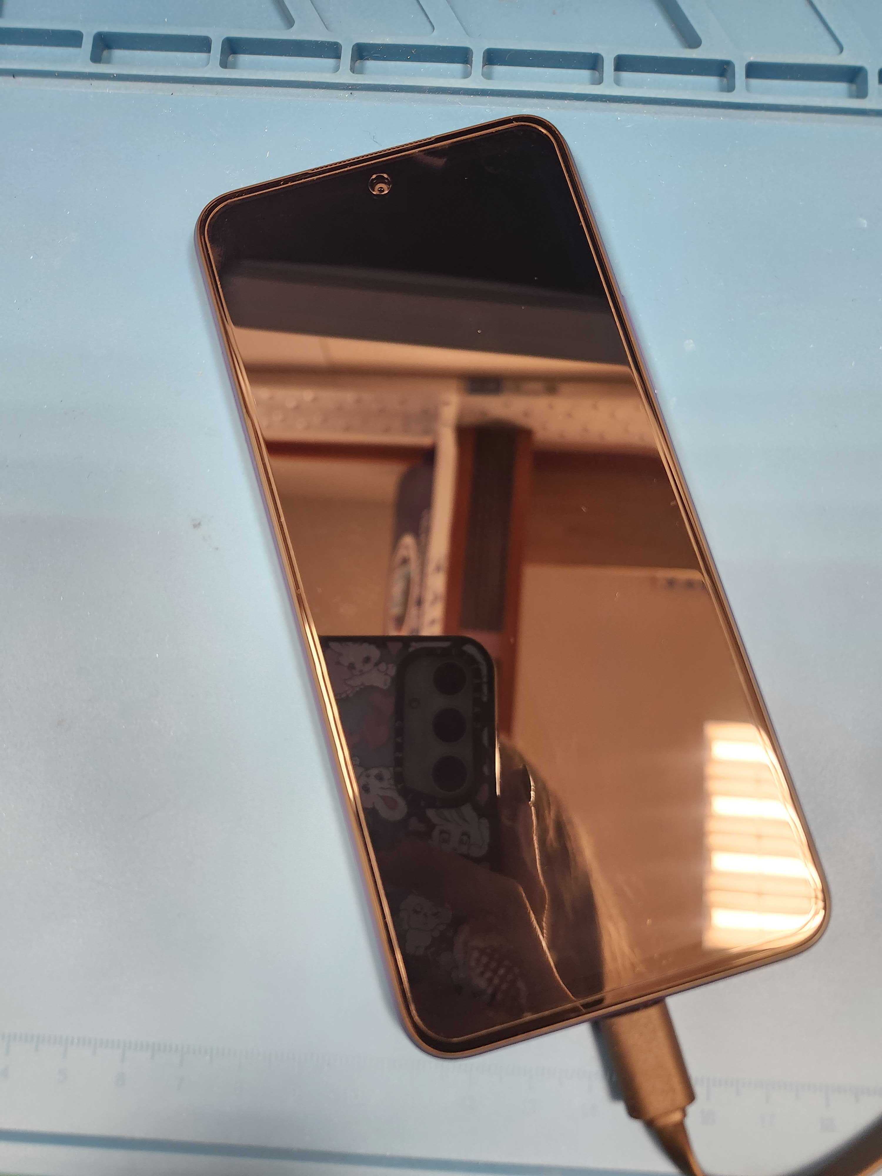 Redmi note10T スマートフォン 画面にひび割れあり Xiaomi Redmi Note 10T ガラス割れ画面交換修理【即日対応