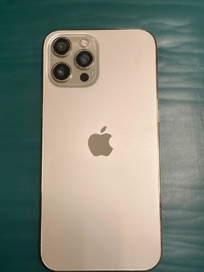 iPhone12proMax カメラレンズ交換 カメラレンズ修理 カメラレンズ割れ レンズ修理 即日 豊川 豊橋 新城 蒲郡 岡崎 湖西 浜松