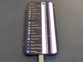 【豊川市でiPhone16 Proの画面交換】液晶に線が入る・液晶不良の症状を当日60分で修理しました！