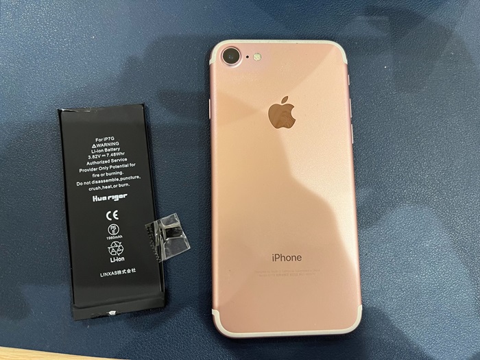 岡崎市】iPhone 7 バッテリー交換 まちスマ岡崎店