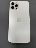【豊川市でiPhone12 Pro修理】背面ガラス割れも修理可能！iPhoneの背面交換ならまちスマ豊川店へ
