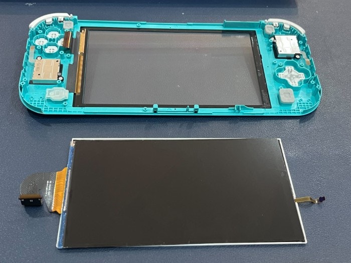 Switch すうぃっち　スウィッチ　液晶　えきしょう　表示不良　