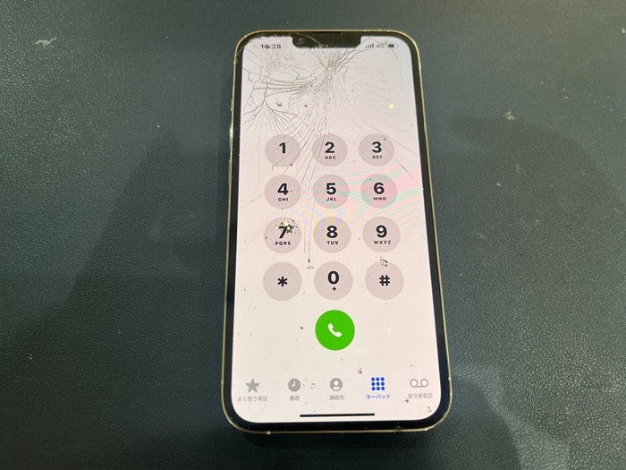 iPhone アイフォン アイフォーン 画面割れ 画面故障 ガラス割れ ガラス故障 壊した 壊れた 破損 故障 修理 直す 治す 交換 メーカー修理 Apple Care  保証 保険 純正 社外 