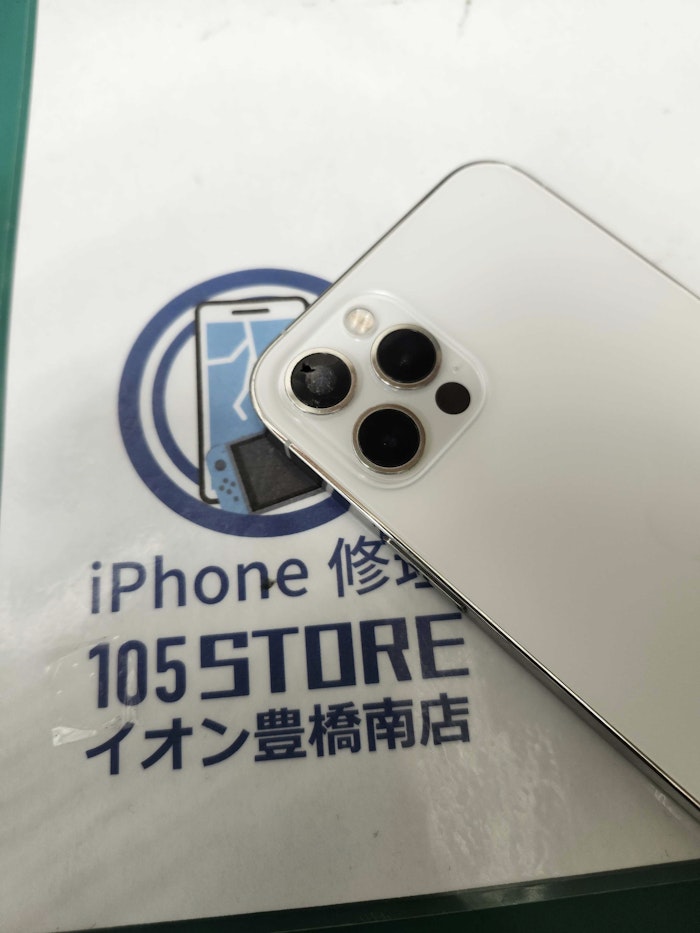 iphone12pro　レンズ交換　アウトカメラ交換　レンズ割れ