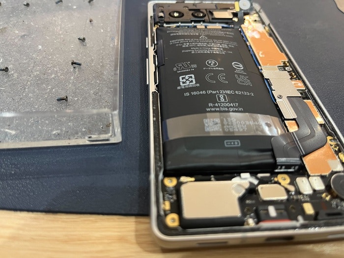 Pixel 7a　バッテリー交換　バッテリー修理　