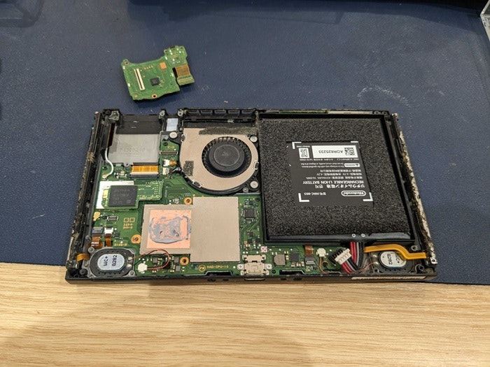 switch 画面修理 液晶 液晶交換 表示おかしい