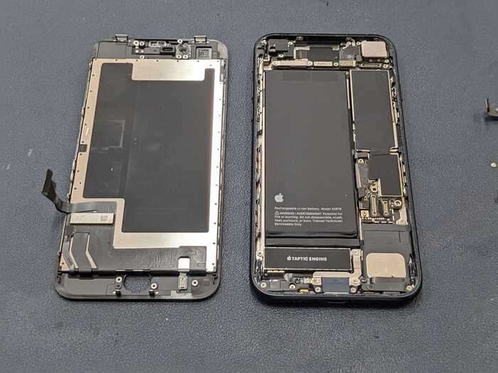 iPhone SE2 画面割れ 液晶割れ ガラス割れ 修理 故障 交換 直す 治す