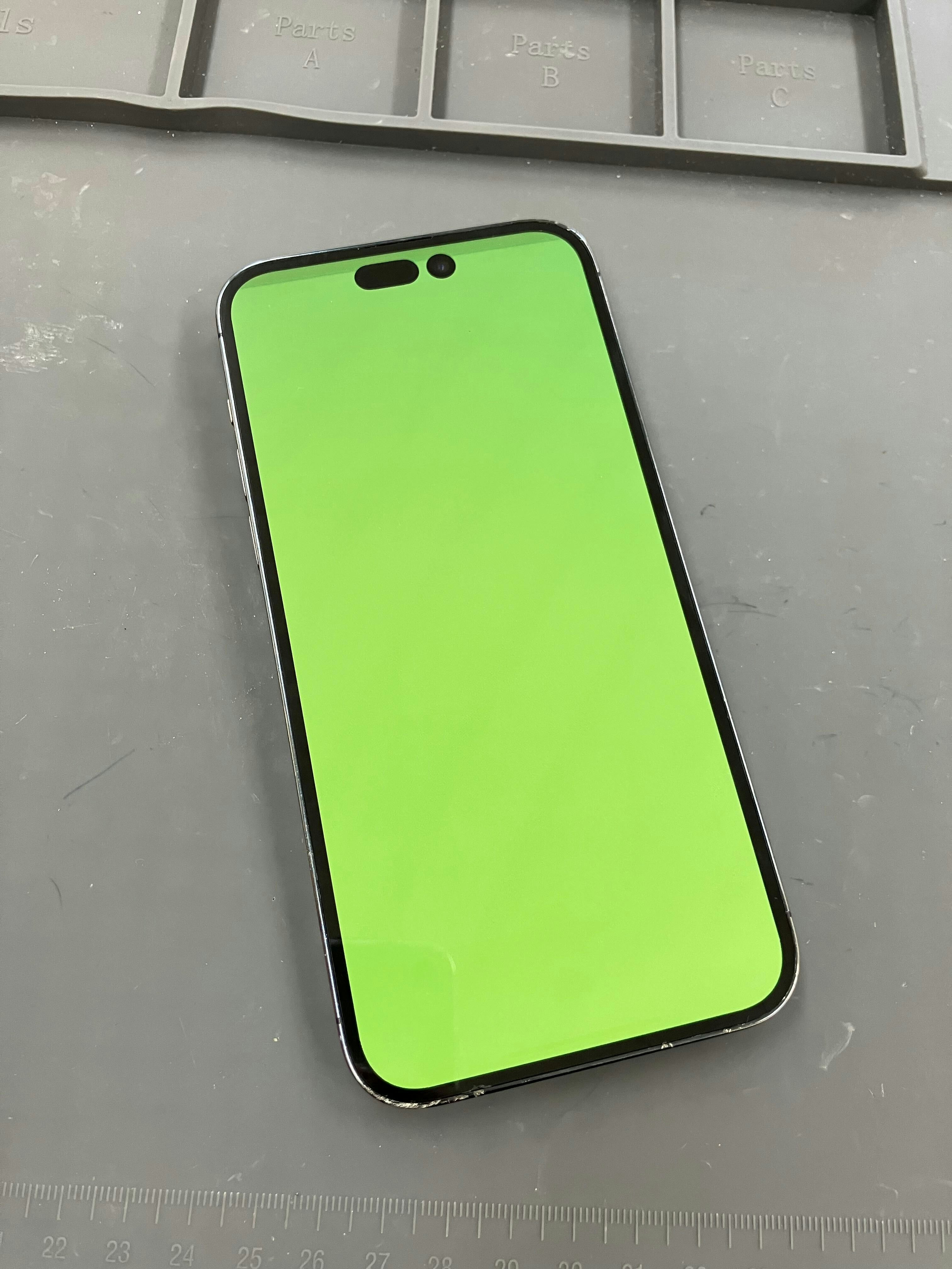 iPhone15 iPhone 液晶不良 画面交換 豊川 豊橋 新城 蒲郡 湖西 浜松