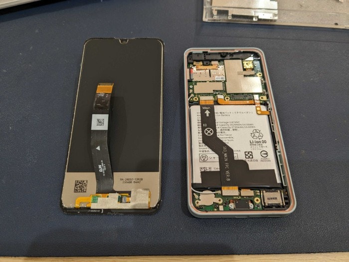 AQUOS Wish 3 バッテリー交換 バッテリー修理