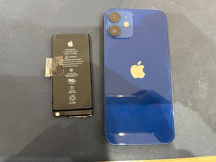 iPhone アイフォン アイフォーン スマホ スマートフォン バッテリー 電池 充電持ち 交換 取り替え メーカー修理 Apple Store 正規修理 純正 社外 保険 保証 AppleCare 故障 壊れた 壊した 修理 直す 治す 改善 自分で交換