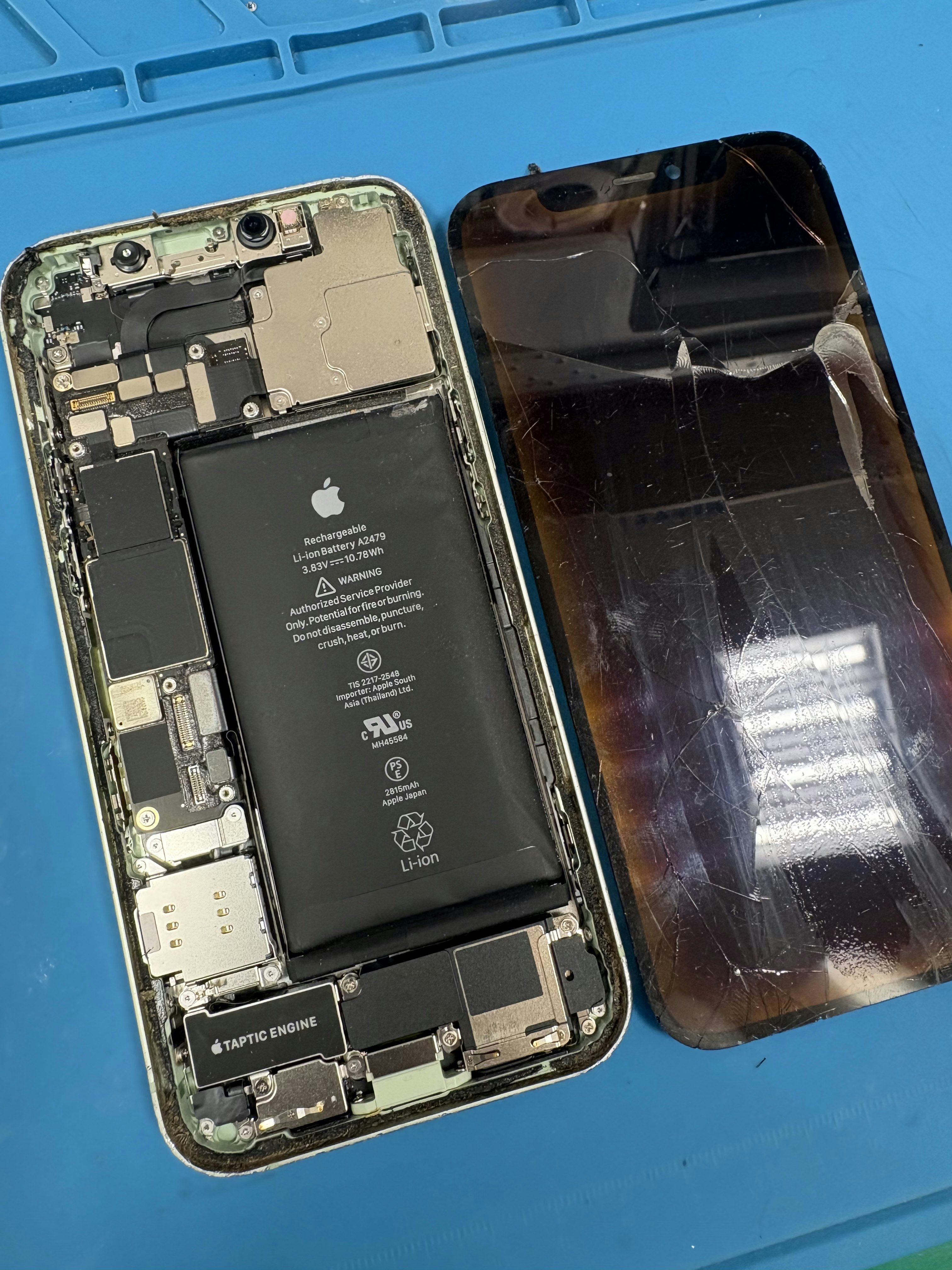 iPhone12　画面交換　　即日修理
