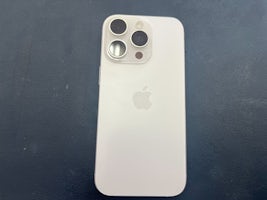 【豊川市】iPhone16Proの背面修理・交換🌟【背面割れ】
