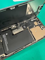 iPhone13pro アウトカメラ交換【イオン春日井店】